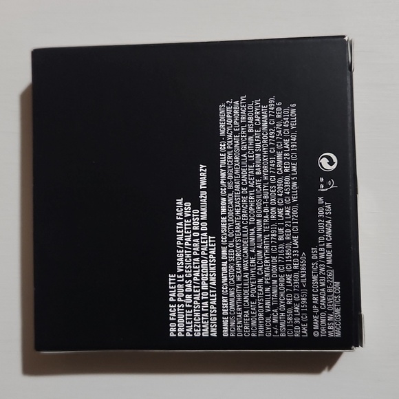 MAC Pro Face Palette Light Blush - Picture 5 of 7